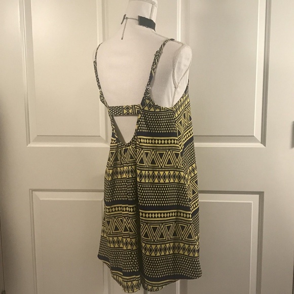 🍒Toni Aztec Print Dress small - Picture 3 of 6